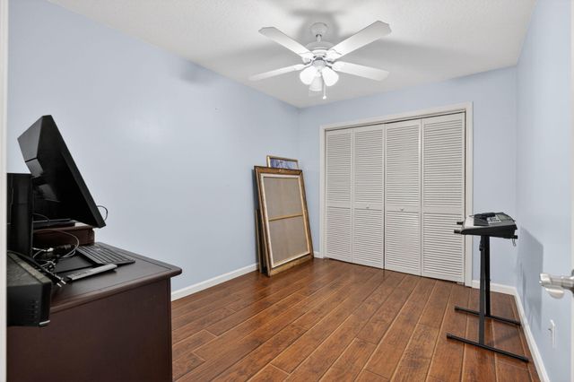 17391 Alexander Run, Jupiter, FL 33478