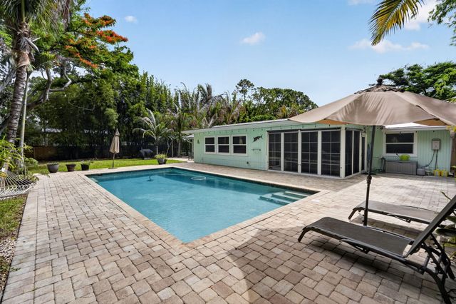 17391 Alexander Run, Jupiter, FL 33478