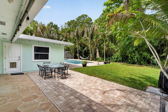 17391 Alexander Run, Jupiter, FL 33478