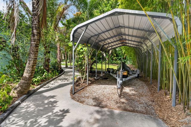 17391 Alexander Run, Jupiter, FL 33478