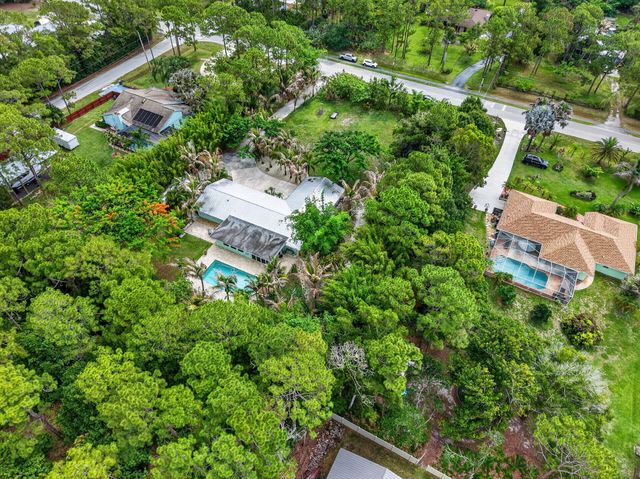 17391 Alexander Run, Jupiter, FL 33478