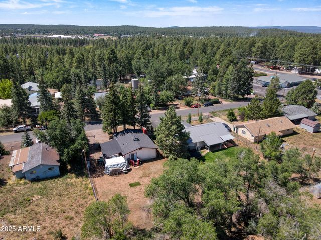 1446 W Apache Lane, Lakeside, AZ 85929