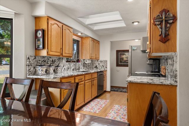 1768 N Havichur LOOP, Post Falls, ID 83854