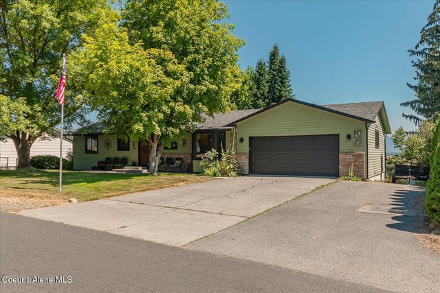 1768 N Havichur LOOP, Post Falls, ID 83854