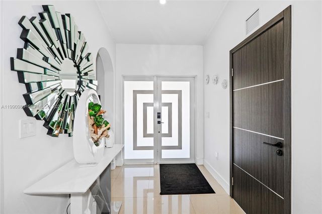 27964 SW 136th Pl, Homestead, FL 33032