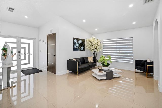 27964 SW 136th Pl, Homestead, FL 33032