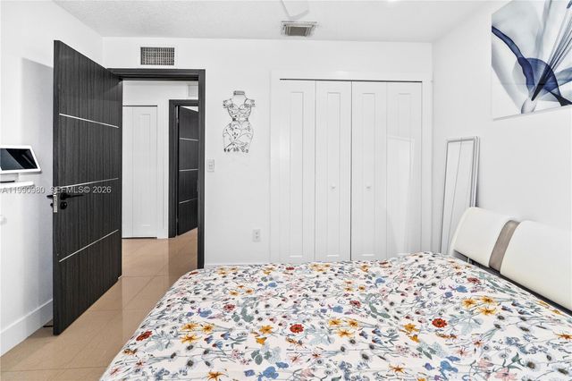 27964 SW 136th Pl, Homestead, FL 33032