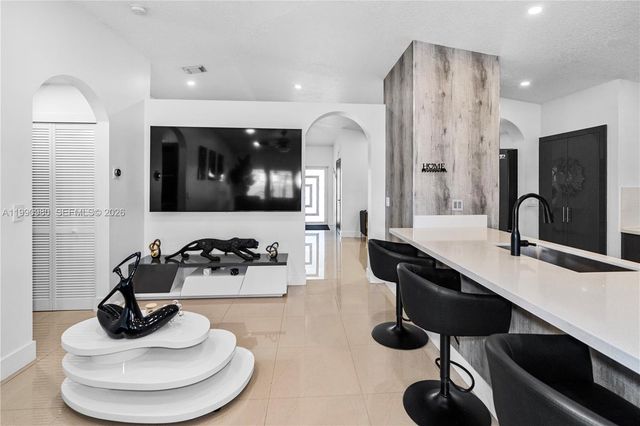 27964 SW 136th Pl, Homestead, FL 33032