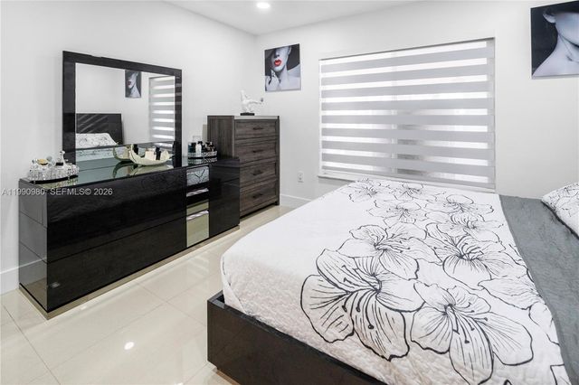 27964 SW 136th Pl, Homestead, FL 33032