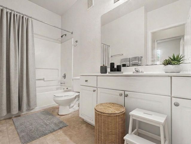8003 HEMINGWAY CIRCLE 8003-8, Haines City, FL 33844