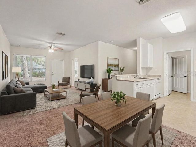 8003 HEMINGWAY CIRCLE 8003-8, Haines City, FL 33844