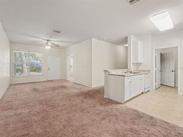 8003 HEMINGWAY CIRCLE 8003-8, Haines City, FL 33844