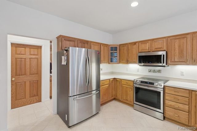 16534 W Horseshoe Trail, Linden, MI 48451