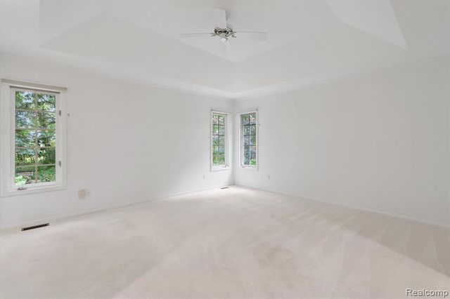 16534 W Horseshoe Trail, Linden, MI 48451