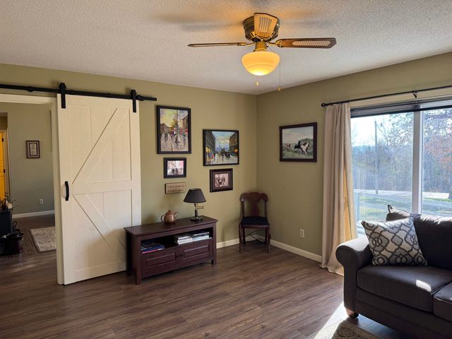 60 Flathead Drive, Cherokee Village, AR 72529