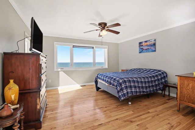 4745 S Lakeshore Drive, Ludington, MI 49431