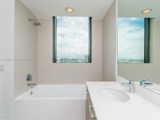 501 NE 31st St 2108, Miami, FL 33137
