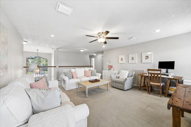 7926 S Wellington Court, Houston, TX 77055