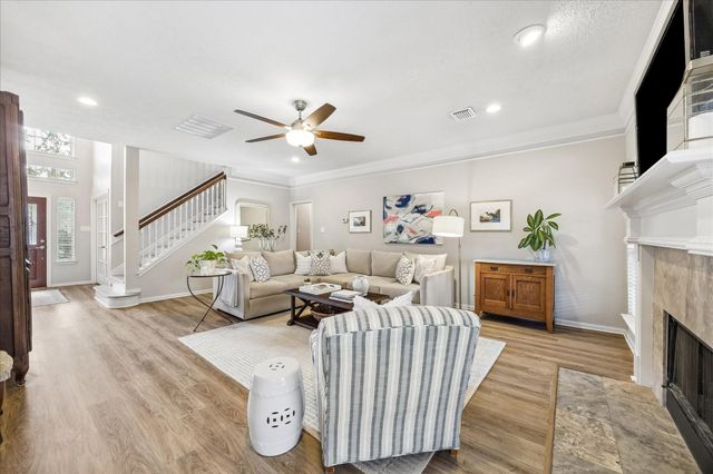 7926 S Wellington Court, Houston, TX 77055