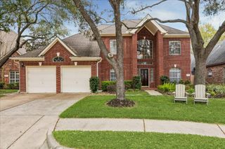 7926 S Wellington Court, Houston, TX 77055