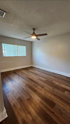 2511 Hayes St 2511, Hollywood, FL 33020