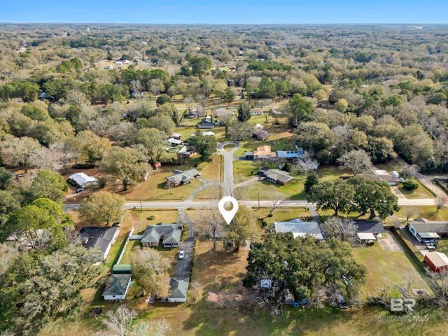 10628 Oak Avenue, Grand Bay, AL 36541