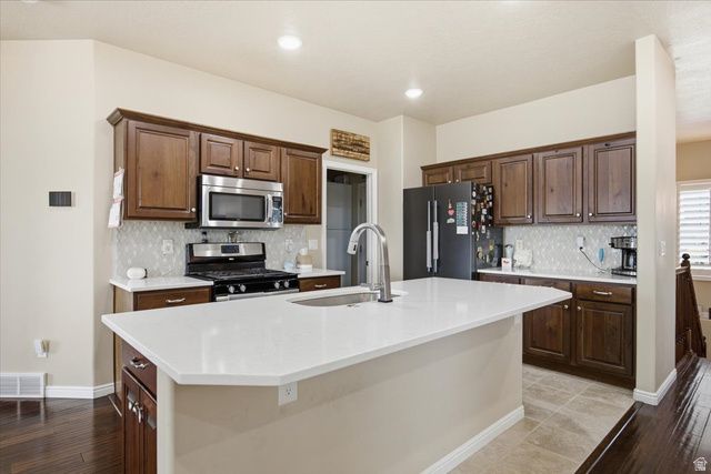 3081 W BALD MOUNTAIN DR, Taylorsville, UT 84129