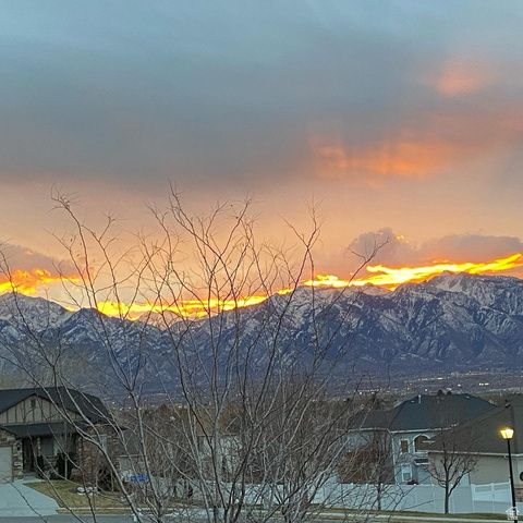3081 W BALD MOUNTAIN DR, Taylorsville, UT 84129