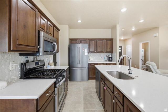 3081 W BALD MOUNTAIN DR, Taylorsville, UT 84129