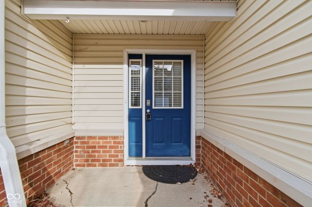 409 Bedford Drive, Westfield, IN 46074