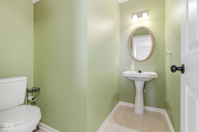 409 Bedford Drive, Westfield, IN 46074