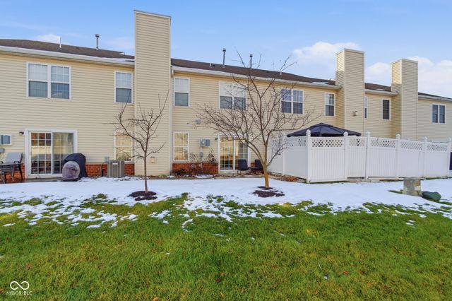 409 Bedford Drive, Westfield, IN 46074