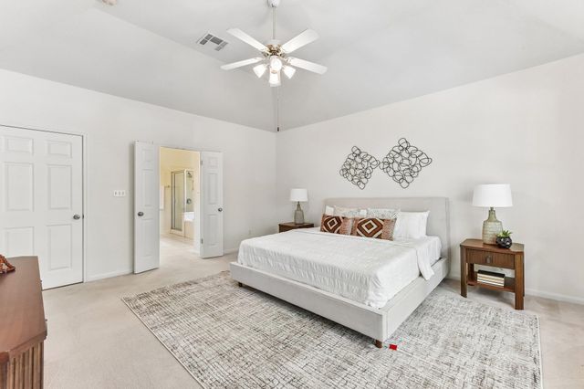 2401 Berwick CV, Round Rock, TX 78681