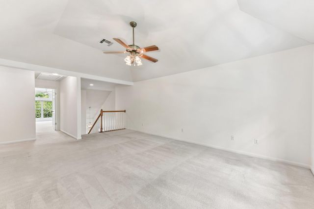 2401 Berwick CV, Round Rock, TX 78681