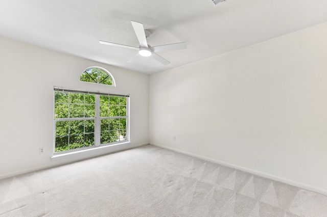 2401 Berwick CV, Round Rock, TX 78681