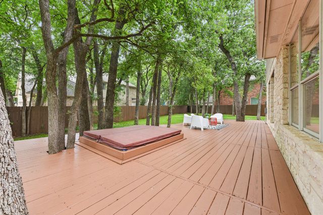 2401 Berwick CV, Round Rock, TX 78681