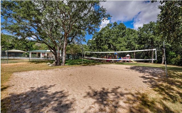 2401 Berwick CV, Round Rock, TX 78681
