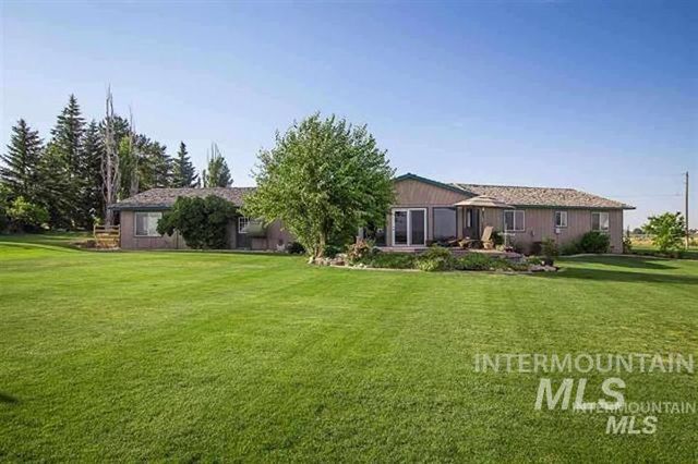 111 View Dr, Jerome, ID 83338