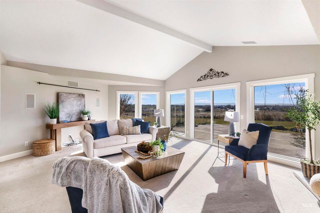 111 View Dr, Jerome, ID 83338