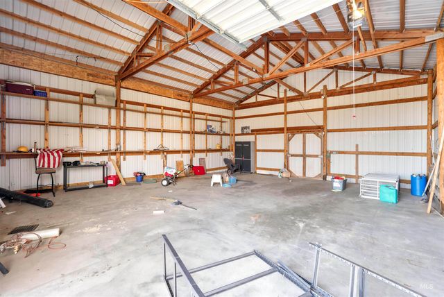 111 View Dr, Jerome, ID 83338