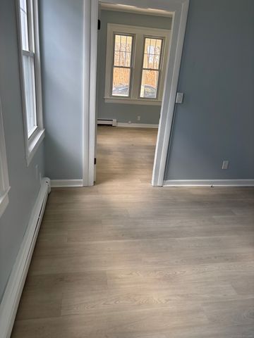 35 Washington Street, Naugatuck, CT 06770