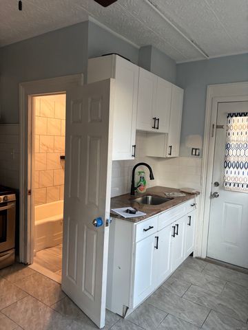 35 Washington Street, Naugatuck, CT 06770