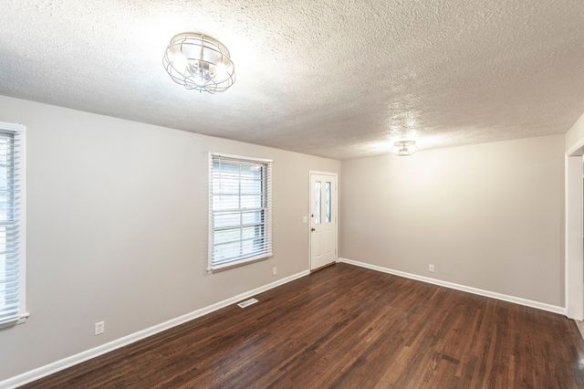 122 Anchor Dr, Hendersonville, TN 37075