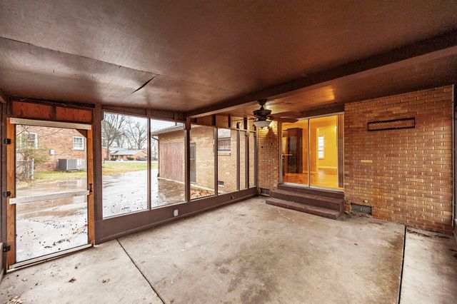 122 Anchor Dr, Hendersonville, TN 37075