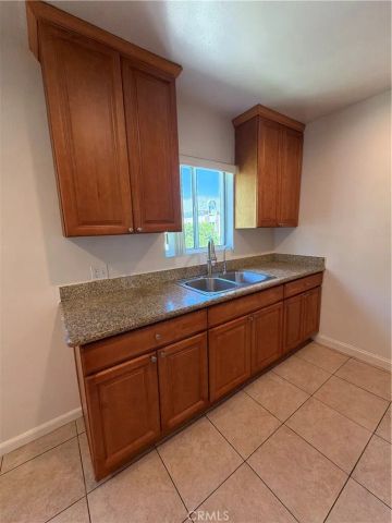 118 N Everett 4, Glendale, CA 91206