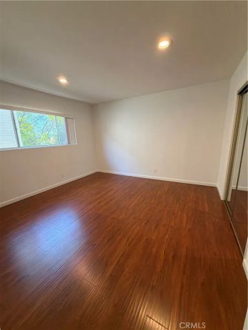118 N Everett 4, Glendale, CA 91206