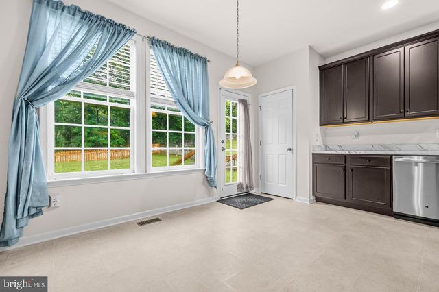 61 HUGHS RD, Charles Town, WV 25414