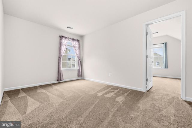 61 HUGHS RD, Charles Town, WV 25414