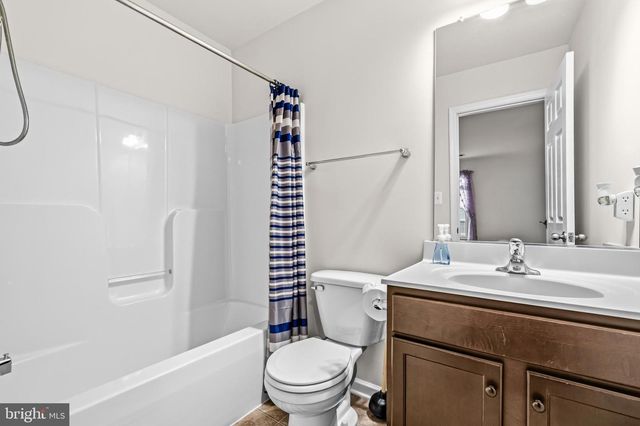 61 HUGHS RD, Charles Town, WV 25414
