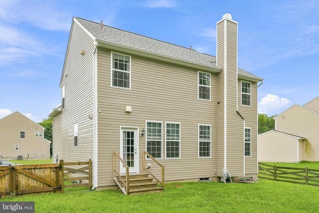 61 HUGHS RD, Charles Town, WV 25414